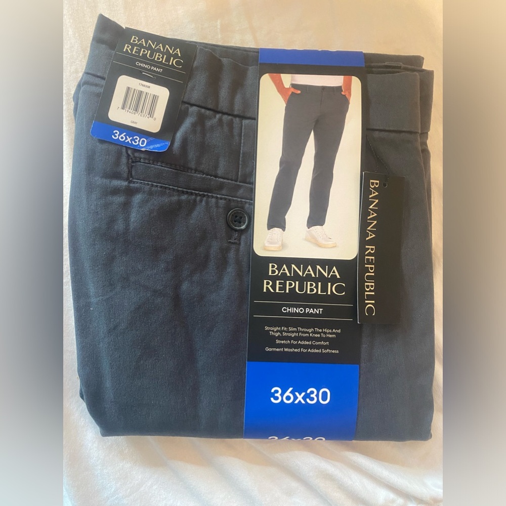 Brand New Banana Republic Pants, nice and soft fabric.